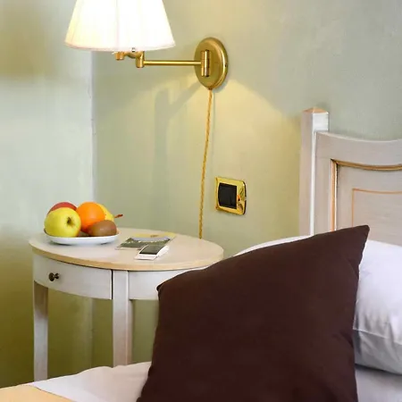 Dimora Storica Antica Hostelleria 3* Crema